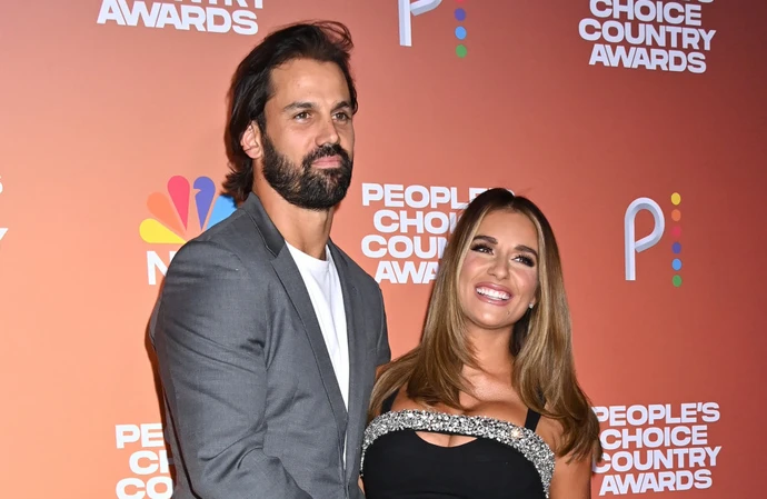 Jessie James Decker Reveals How Her Husband Has Been Caring For Her Throughout Her Pregnancy