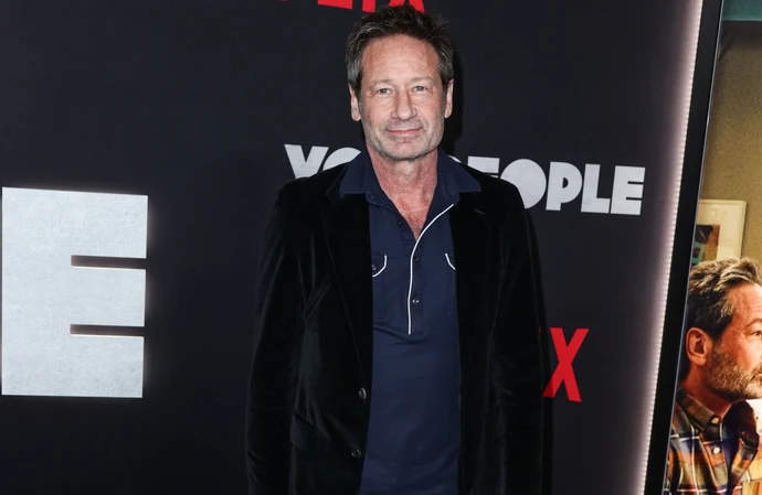 David Duchovny gets up early and goes to bed when it gets dark so he doesn't have to turn lights on at home