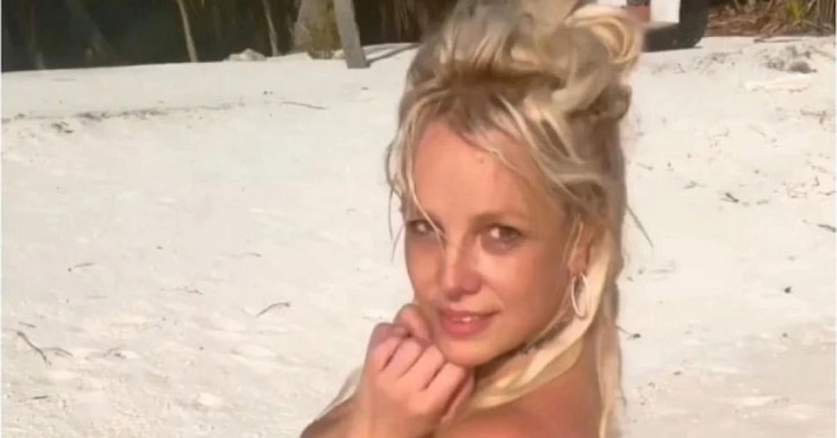 Britney Spears Poses Nude On Instagram Bang Premier 7642