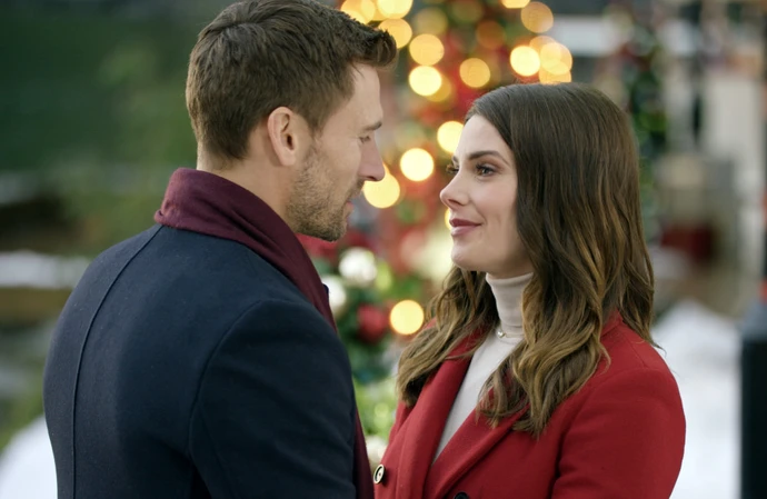 Ashley Greene: Christmas on My Mind (2019) 