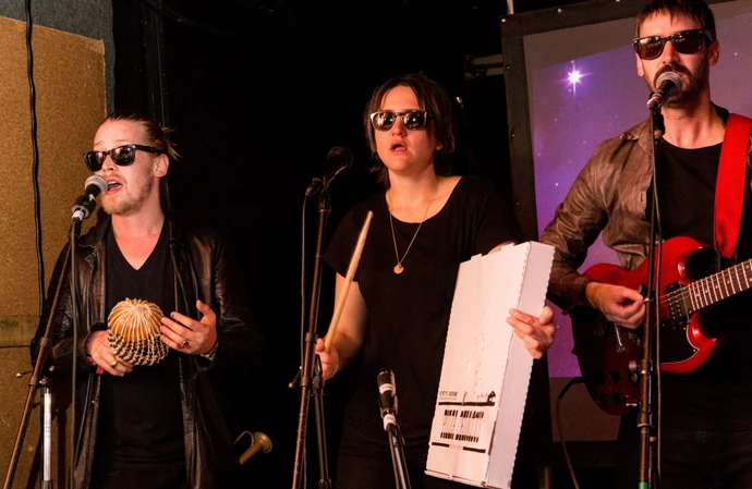 Macualay had Velvet Underground tribute band, The Pizza Underground