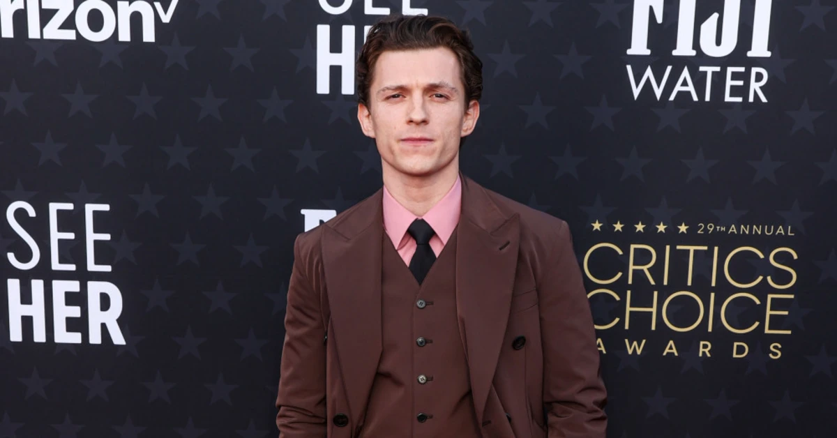 Tom Holland: Versi Mabuk Saya Sangat Tidak Hollywood