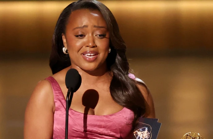 Quinta Brunson cries during acceptance speech