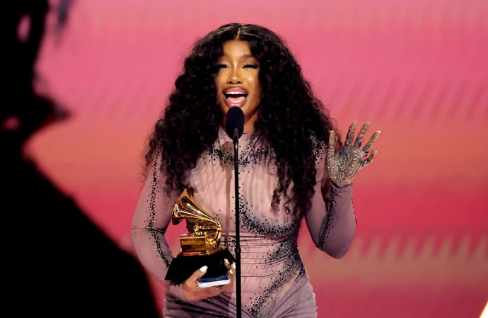 SZA was emotional about her win