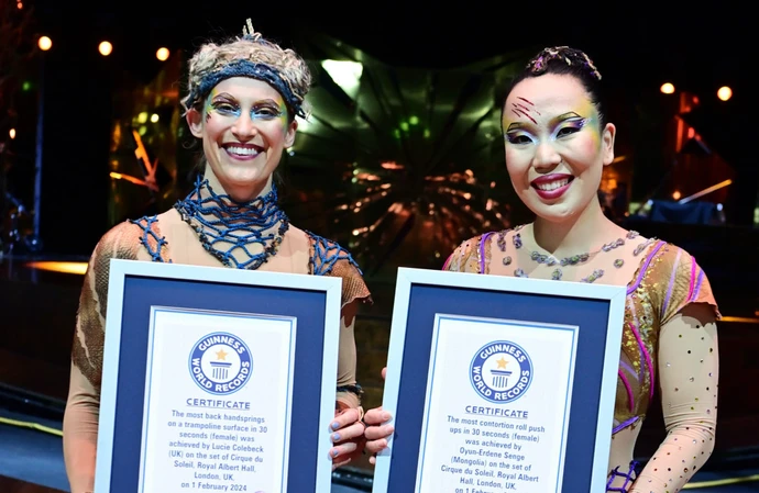Cirque Alegria stars set new Guinness World Records [Photo Credit Anne-Marie Forker]