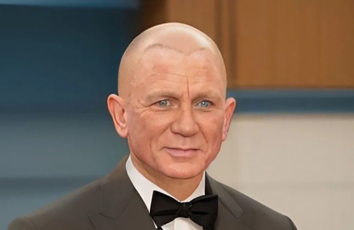 Daniel Craig