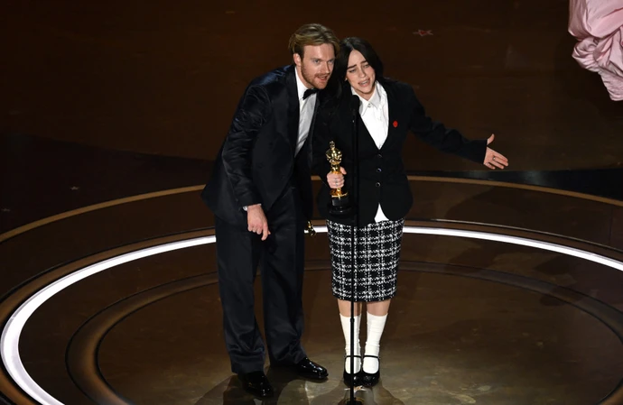 Billie Eilish and her brother claim a second Oscar