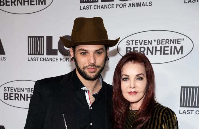 Navarone e Priscilla Presley