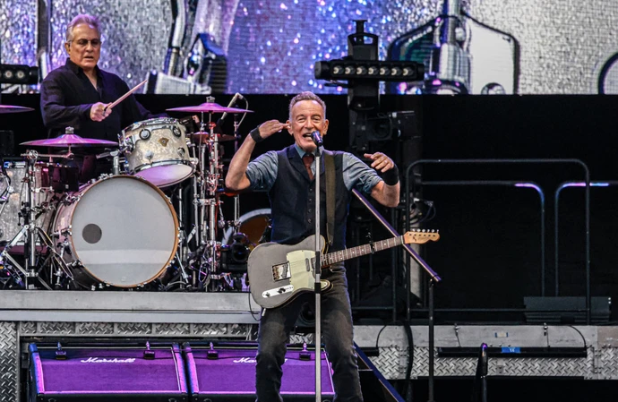 Bruce Springsteen has paid tribute to fans who partied without him on the days of his cancelled shows