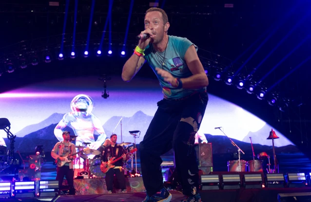 Coldplay are re-issuing their albums in an eco-friendly way