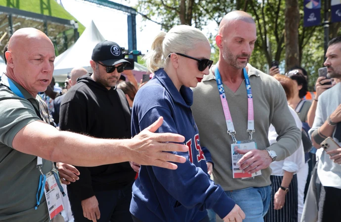 Lady Gaga wears a ring which contains the blade of grass her fiance Michael Polansky used to propose