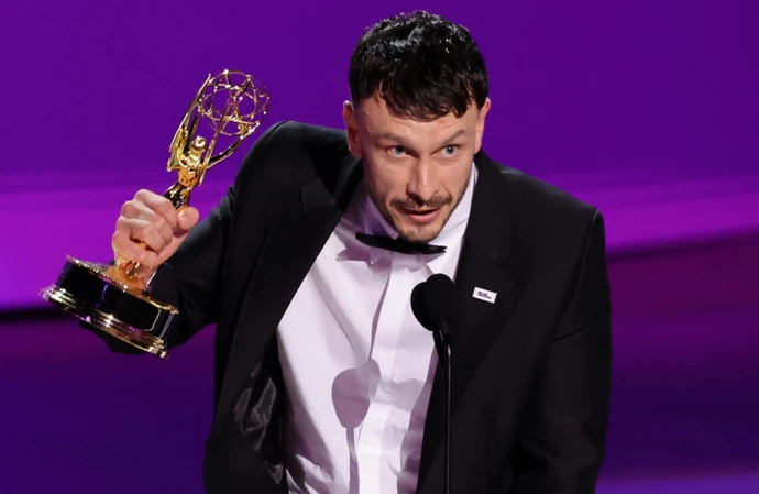 Richard Gadd accepts his Emmy Award