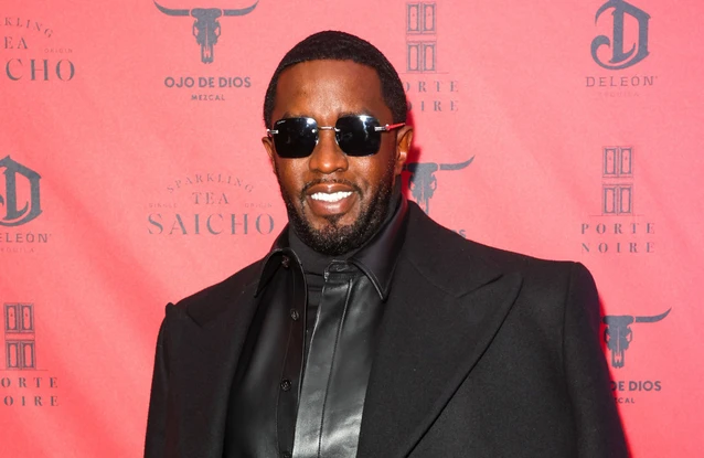 Sean 'Diddy' Combs can have daily access to a laptop