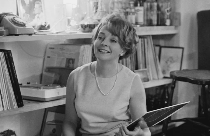 Barbara Leigh-Hunt has died at the age of 88