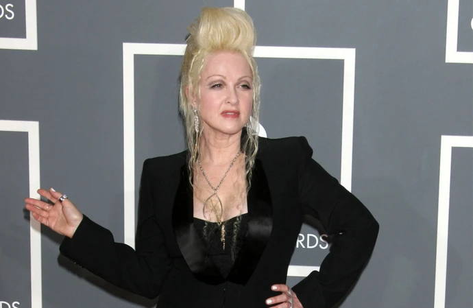 Cyndi Lauper refuses to change her body shape