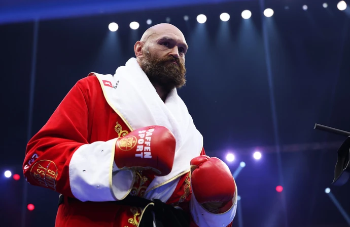 Tyson Fury is to swap boxing for football as he helps manage England at Soccer Aid