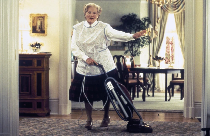 Robin Williams used to play Mrs Doubtfire in public in full make-up