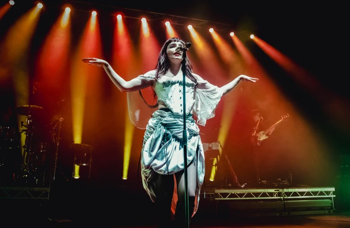 Lauren Mayberry