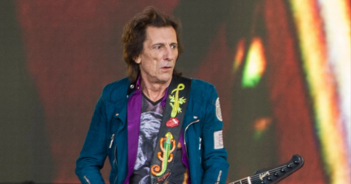 Ronnie Wood adds London and Cologne tour dates after Amsterdam solo shows sell out instantly