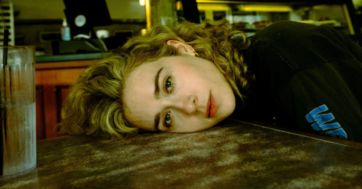 Blondshell unveils second album, If You Asked For a Picture