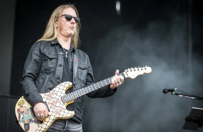 Alice In Chains pulled their Connecticut gig due to drummer Sean Kinney's 'medical emergency'