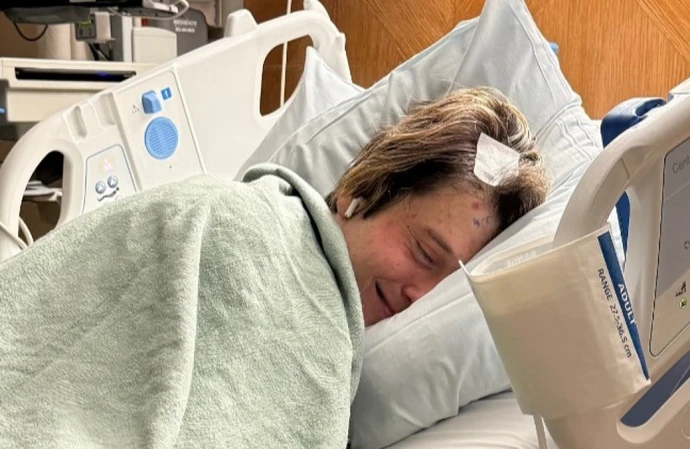 Tyler Henry has undergone brain surgery (c) Instagram