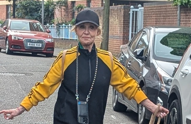 Lulu prepares for her first fundraising walk for her  Lulu’s Mental Health Trust