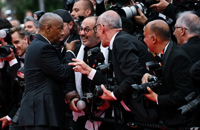 Denzel Washington wasn't impressed with the photographer at Cannes