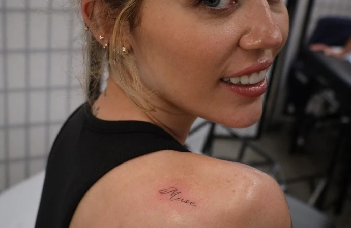 Miley Cyrus has revealed her latest tattoo is a tribute to her mother Tish Cyrus