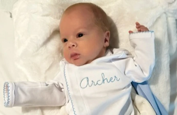 Jesse McCartney and Katie Peterson have welcomed a baby boy into the world