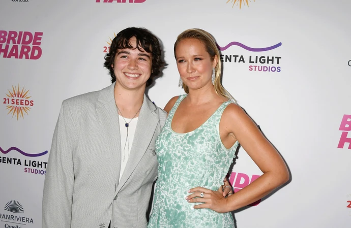 Anna Camp has defended her romance with Jade Whipkey