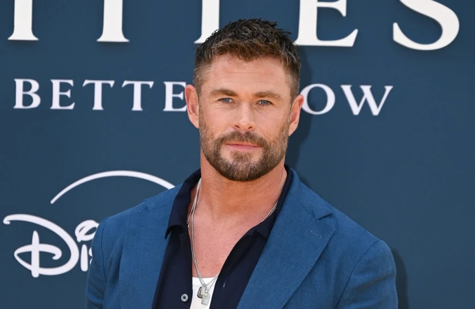 Chris Hemsworth played the drums at an Ed Sheeran concert