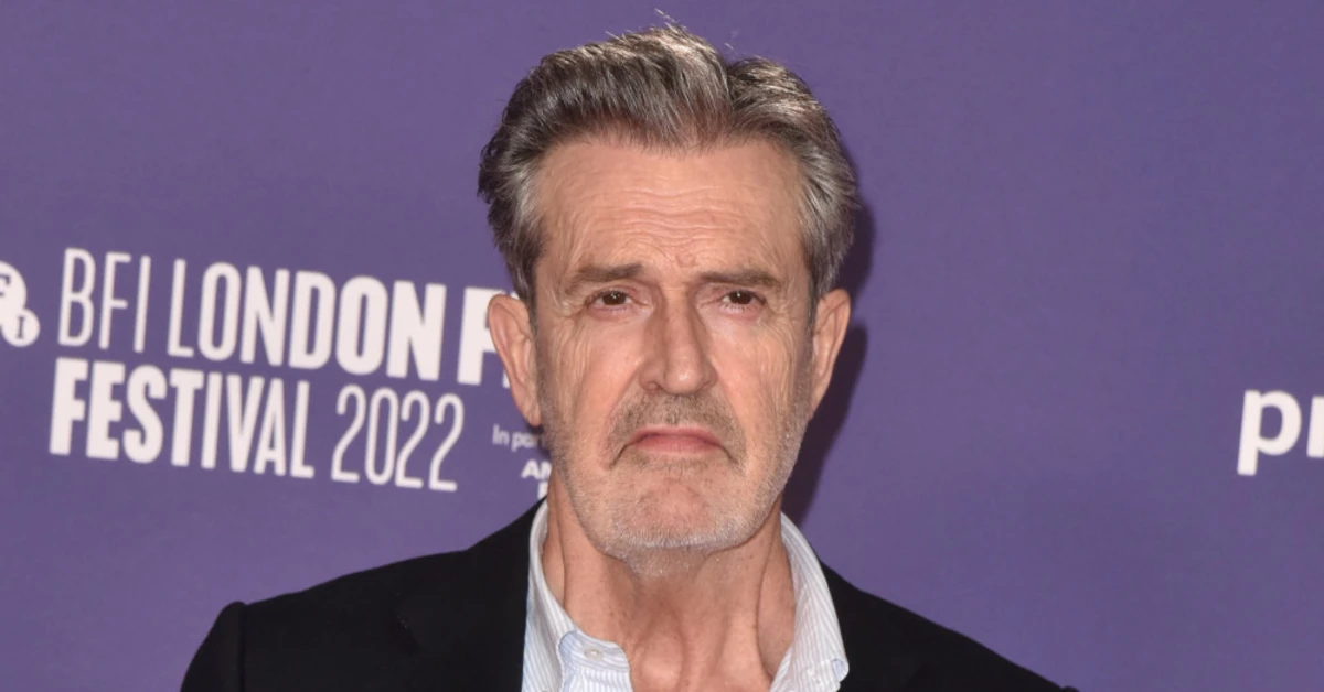Rupert Everett Akui Tubuh Bugar Hancurkan Kesehatannya