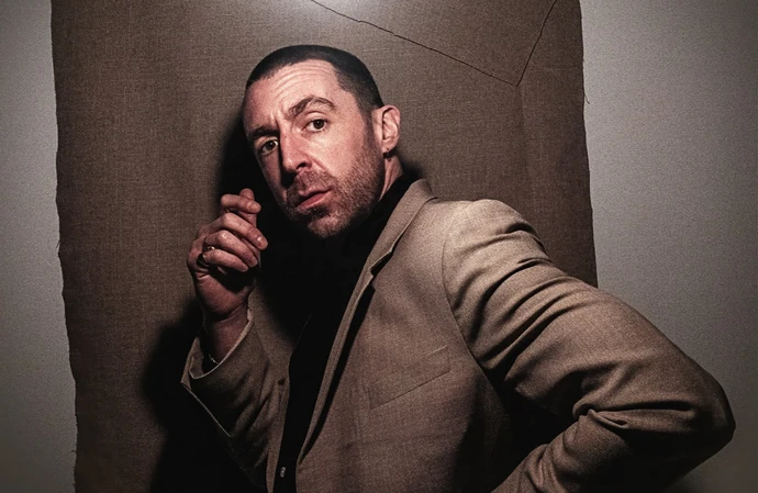 Miles Kane has shared his new glam-rock tune Electric Flower