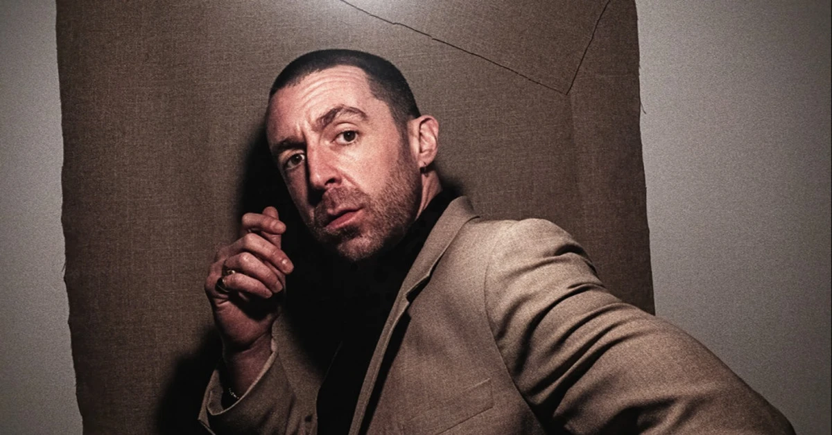 Miles Kane releases swaggering new single Electric Flower, announces intimate UK in-store tour