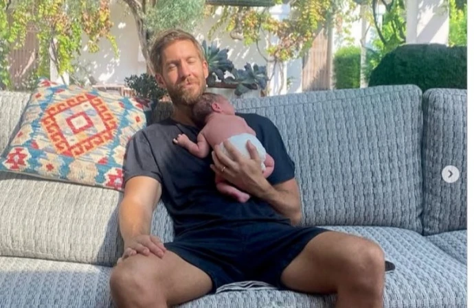 Calvin Harris and his son (c) Instagram