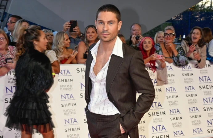 Joey Essex is fighting Portuguese influencer Numeiro in a boxing match on August 30