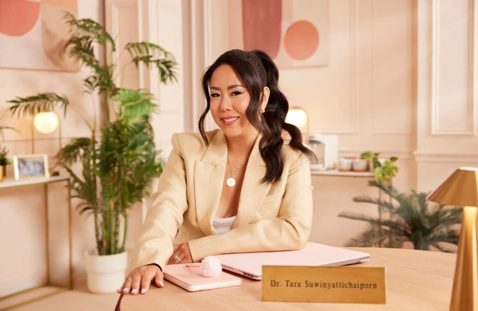 Dr. Tara Suwinyattichaiporn on Celebs Go Dating
