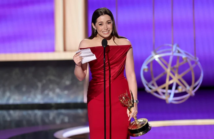 Cristin Milioti accepts her Emmy Award