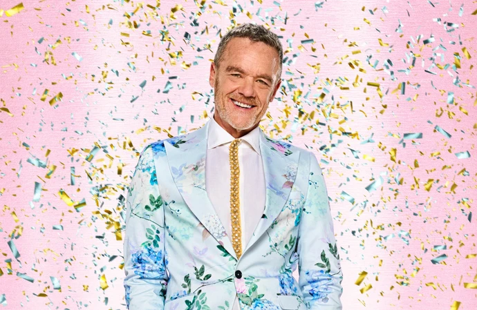 Stefan Dennis has resumed training