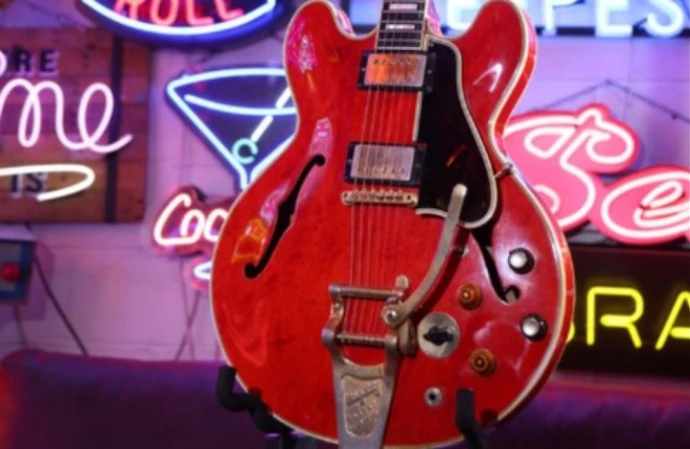 Cherry Red Gibson ES-355 Guitar destroyed by Liam Gallagher goes up for auction