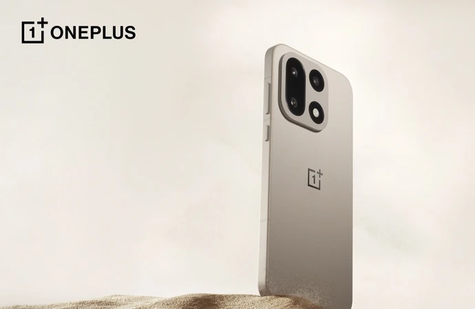 The launch window for the OnePlus 15 may have just been revealed