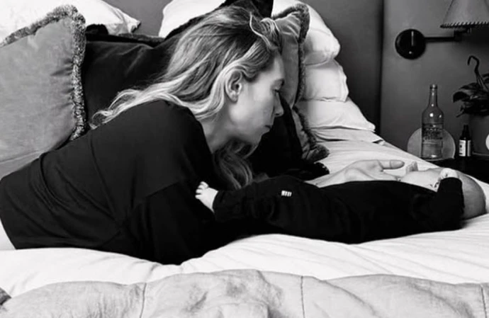 Vanessa Kirby has given birth to her first child © @paulrabil