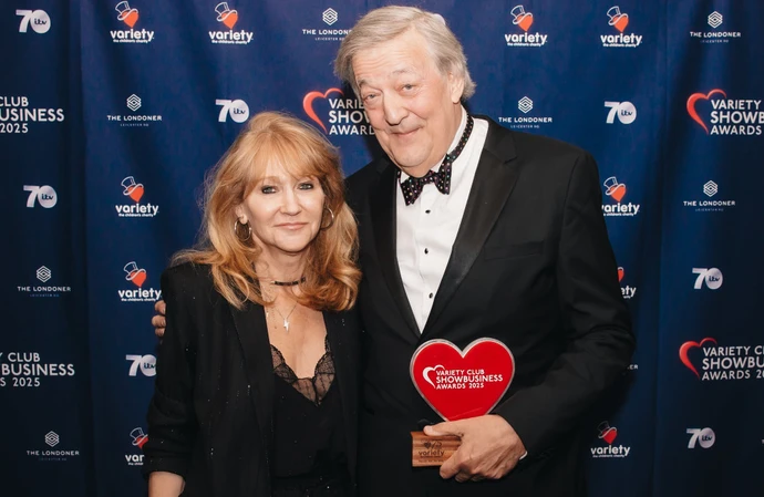 Sonia Friedman and Sir Stephen Fry at the 2025 Variety Club Showbusiness Awards / © Danny Kaan