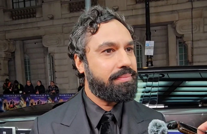 Kunal Nayyar uses his wealth to help others