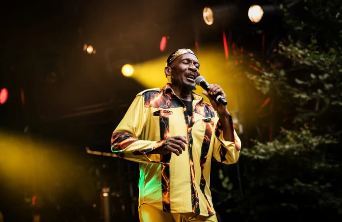 Jimmy Cliff has passed away after suffering a seizure and pneumonia