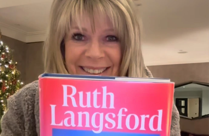 Ruth Langsford announces her first memoir, Feeling Fabulous / © Instagram