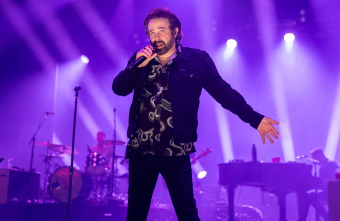 Adam Duritz has opened up about his love life back in the 1990s