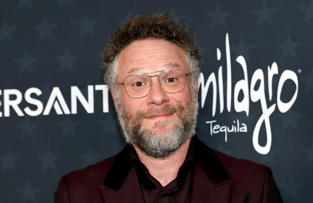 Seth Rogen with his Critics Choice Award