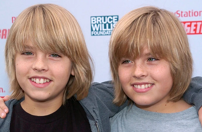 Dylan and Cole Sprouse in The Suite Life of Zack and Cody (2005 - 2008) 